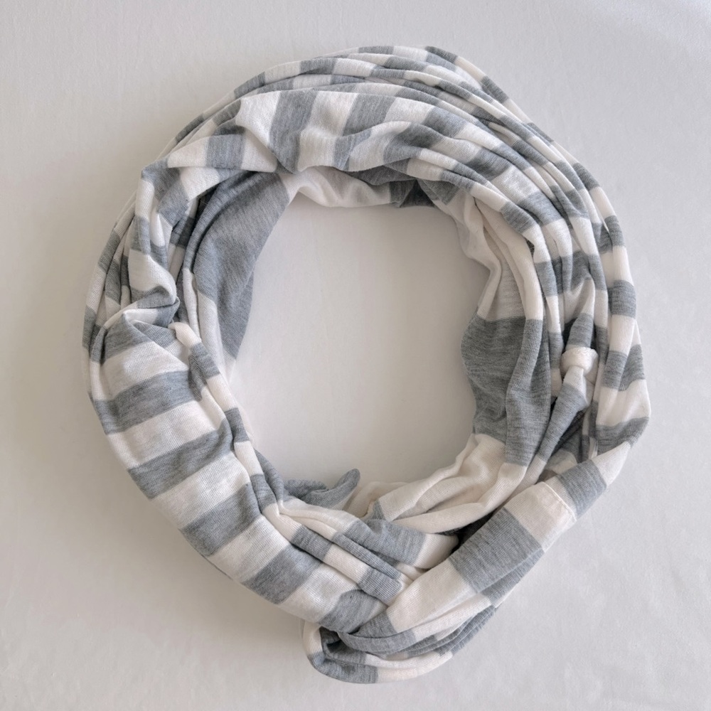 Garage striped eternity scarf